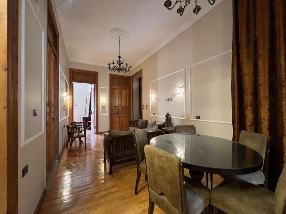 Authentic 3Br Apartment In Downtown, 카이로 외부 사진